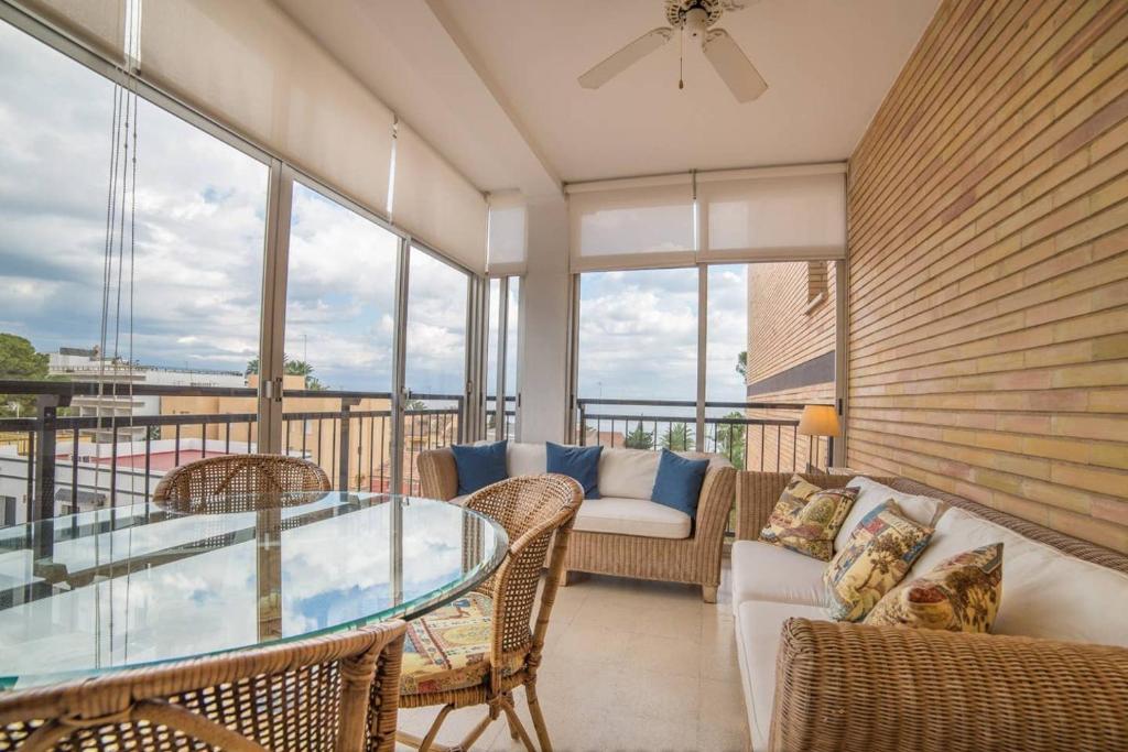 Apartamento con vistas al mar photo 1