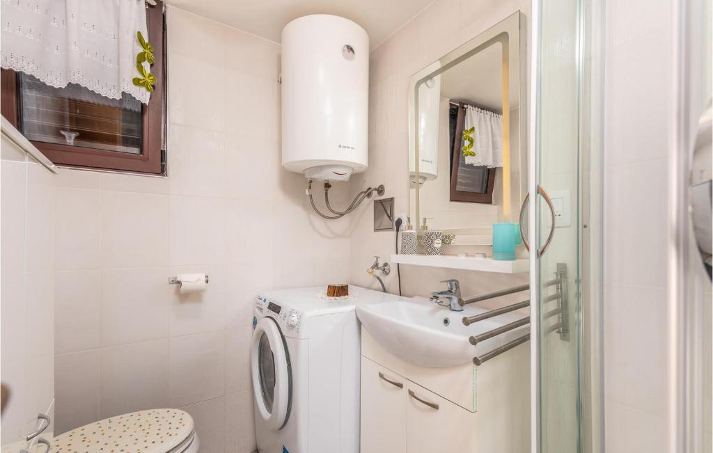 Beautiful Home In Prezid With 1 Bedrooms, Jacuzzi And Wifi photo 3