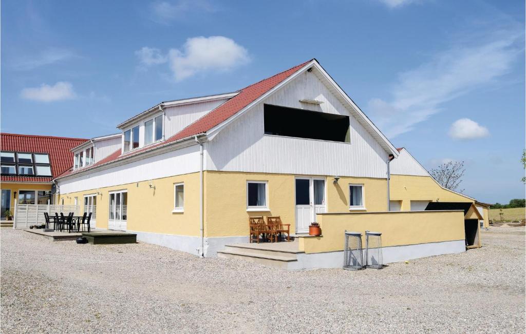 Amazing Apartment In Rudkbing With 4 Bedrooms And Wifi