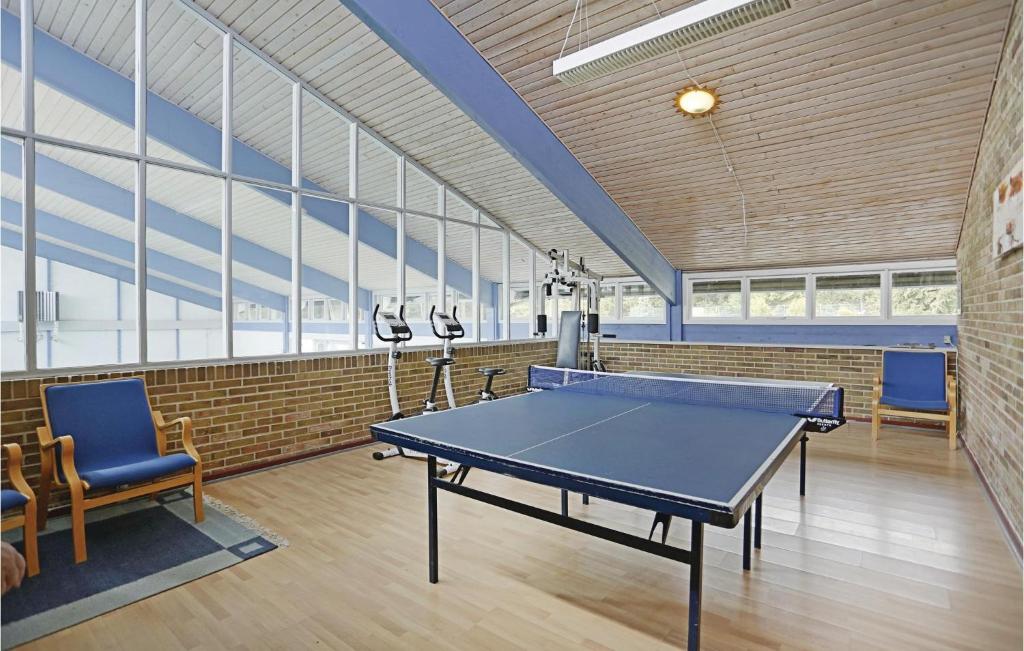 Awesome Apartment In Nex With Sauna, Wifi And Indoor Swimming Pool photo 2