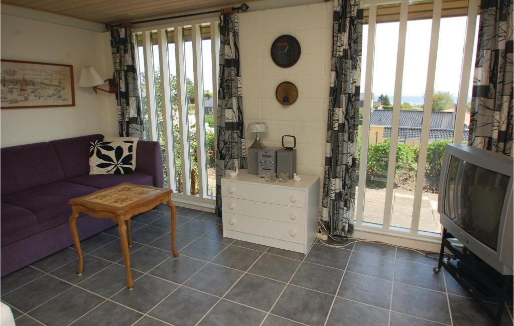 Awesome Home In Hejls With 2 Bedrooms photo 2