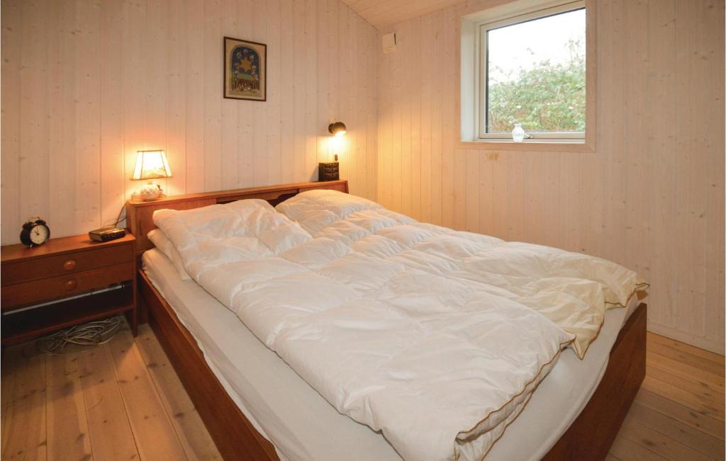 Nice Home In Borre With 2 Bedrooms And Wifi photo 3