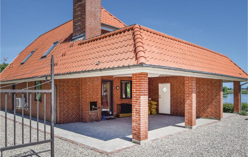 Stunning Home In Tranekr With 4 Bedrooms, Sauna And Wifi photo 4