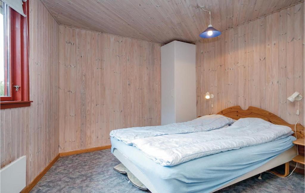 Stunning Home In Hadsund With 4 Bedrooms, Sauna And Wifi photo 2