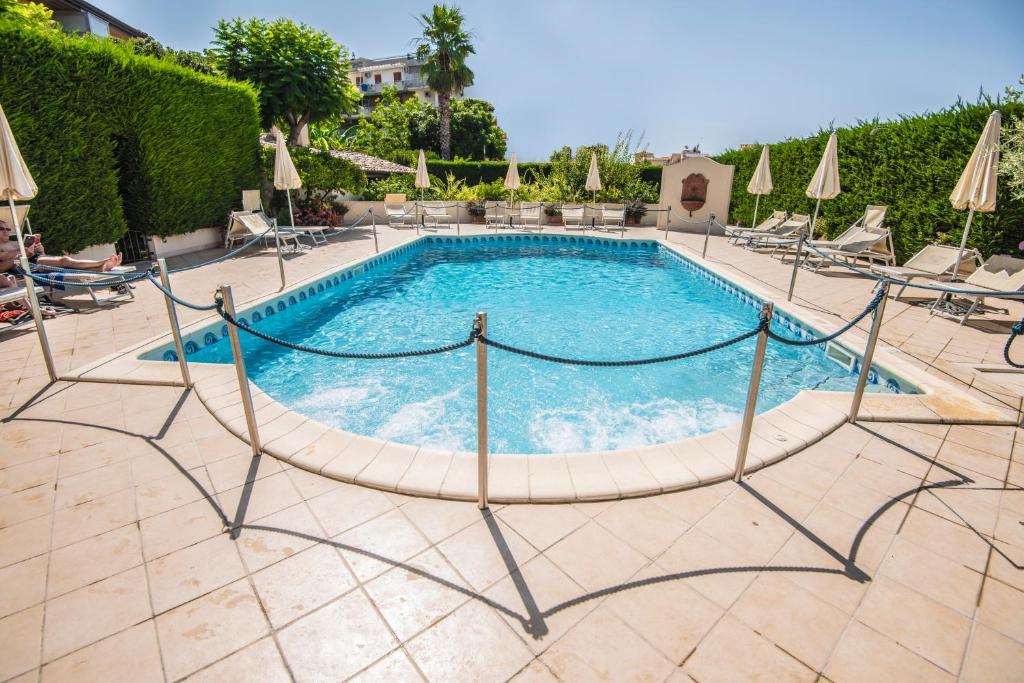 Villa Daphne photo 1