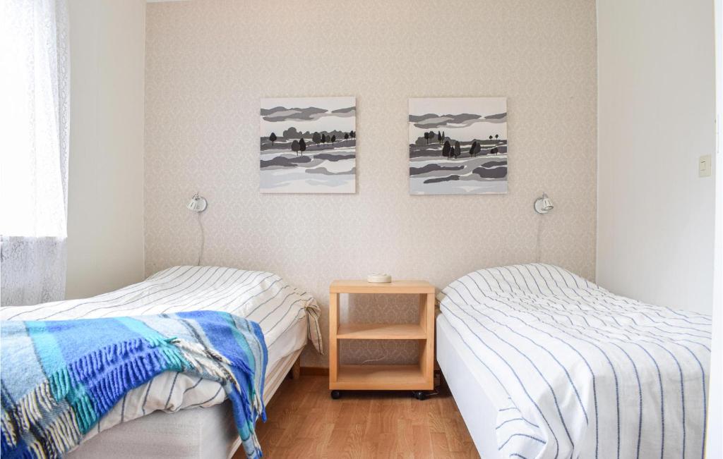 Amazing Home In Orrefors With 3 Bedrooms And Internet photo 3