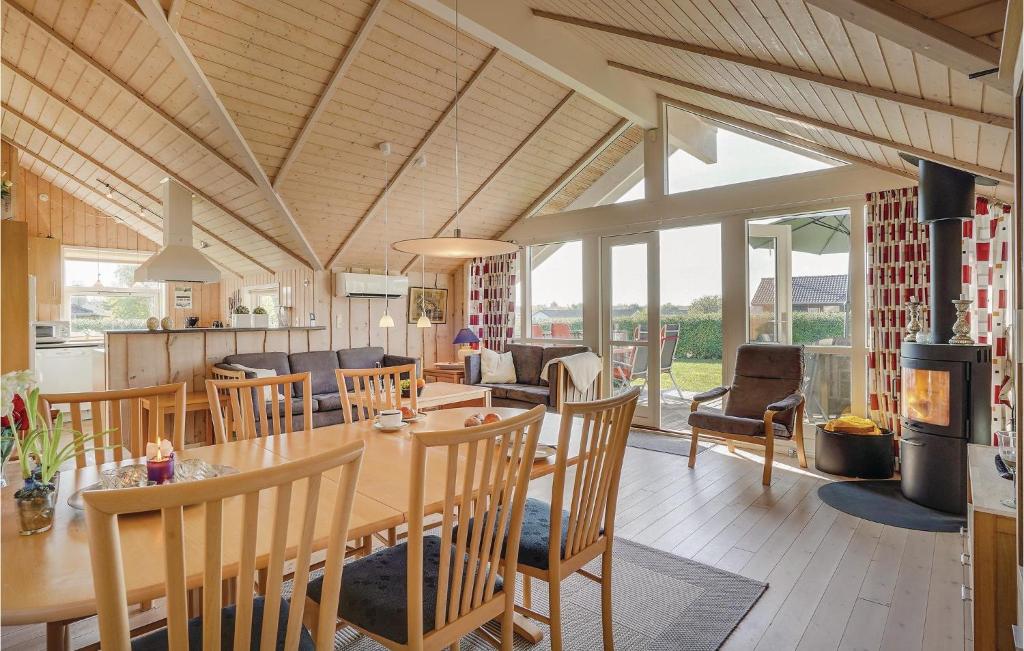 Beautiful Home In Sydals With 3 Bedrooms, Sauna And Wifi photo 1