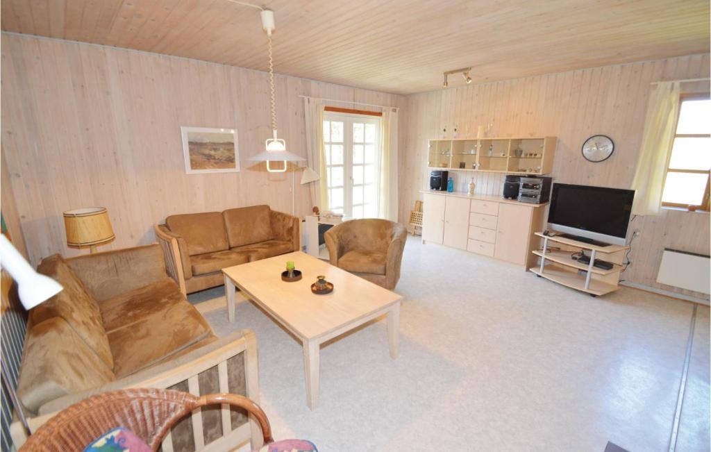 Amazing Home In Lgstr With 3 Bedrooms photo 2