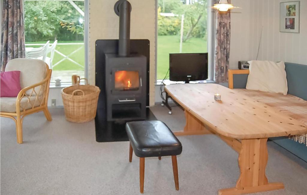 Beautiful Home In Hejls With 2 Bedrooms photo 1