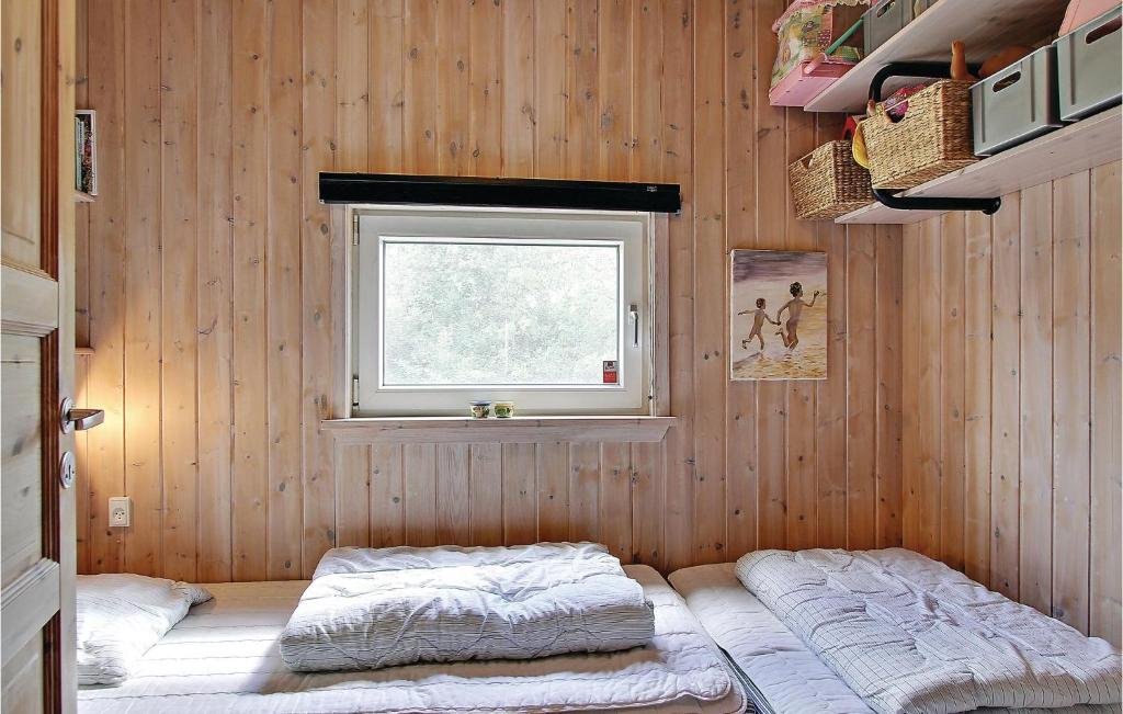 Nice Home In Oksbl With 3 Bedrooms, Sauna And Wifi photo 4