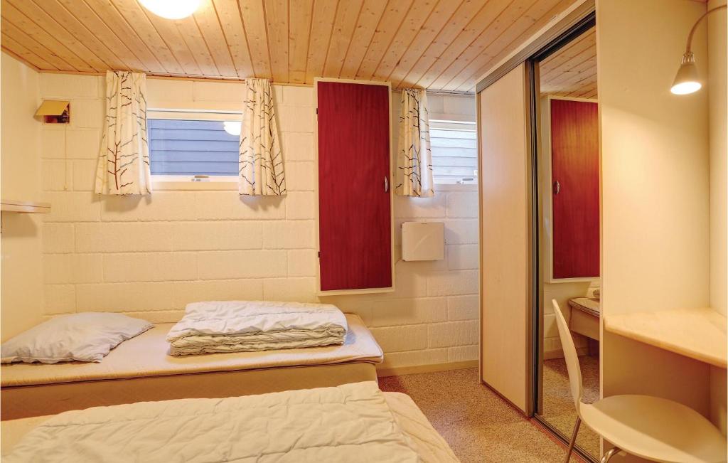 Nice Home In Nex With 2 Bedrooms And Wifi photo 3