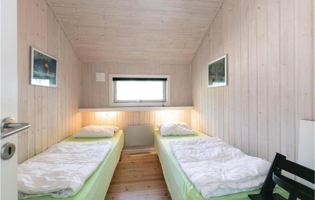 Amazing Home In Nex With 4 Bedrooms, Sauna And Wifi photo 3