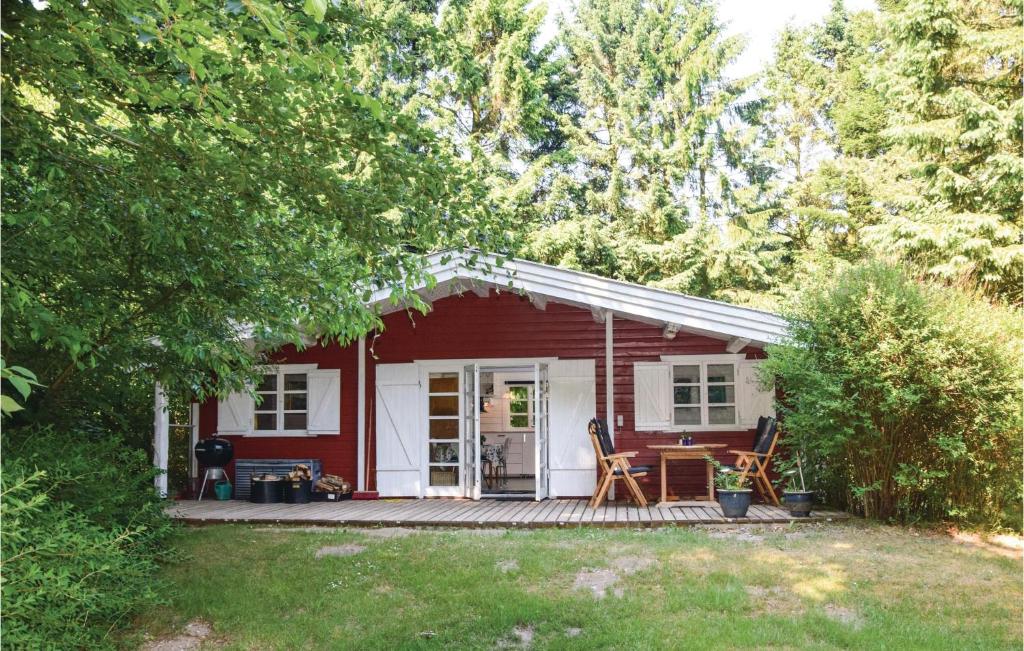 Amazing Home In Toftlund With 2 Bedrooms And Wifi