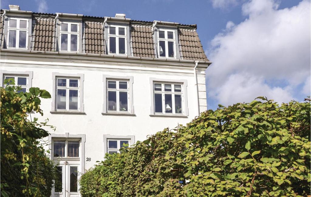 Awesome Apartment In Charlottenlund With 1 Bedrooms And Wifi