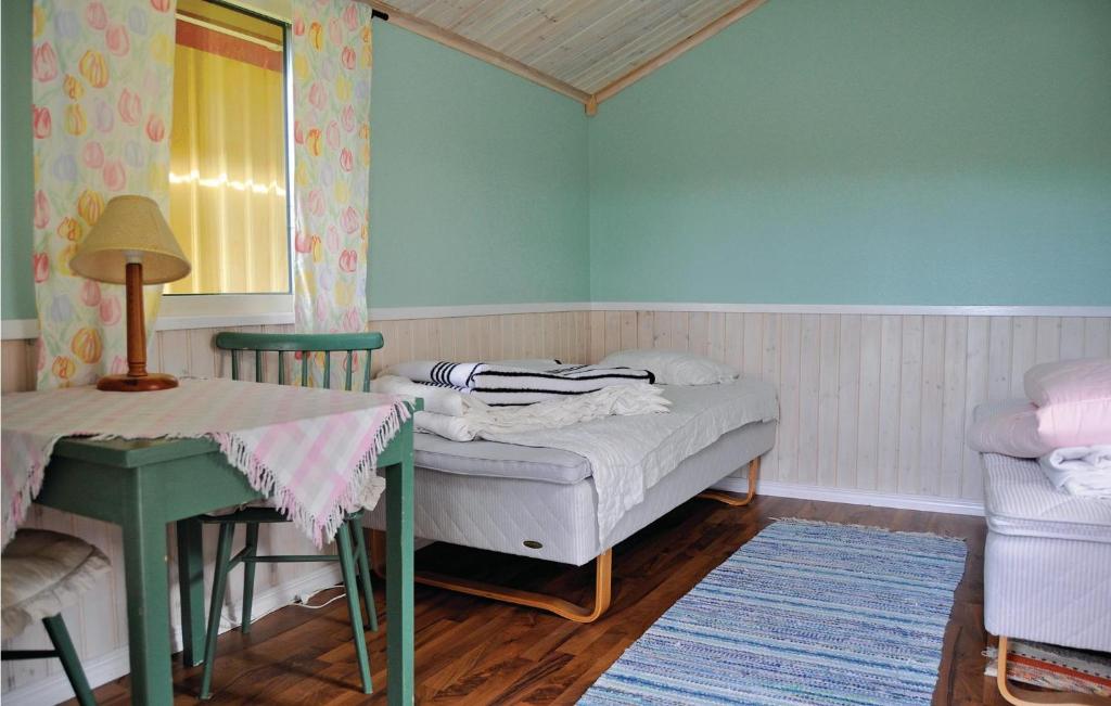 Awesome home in Hedekas with 3 Bedrooms and Internet photo 3