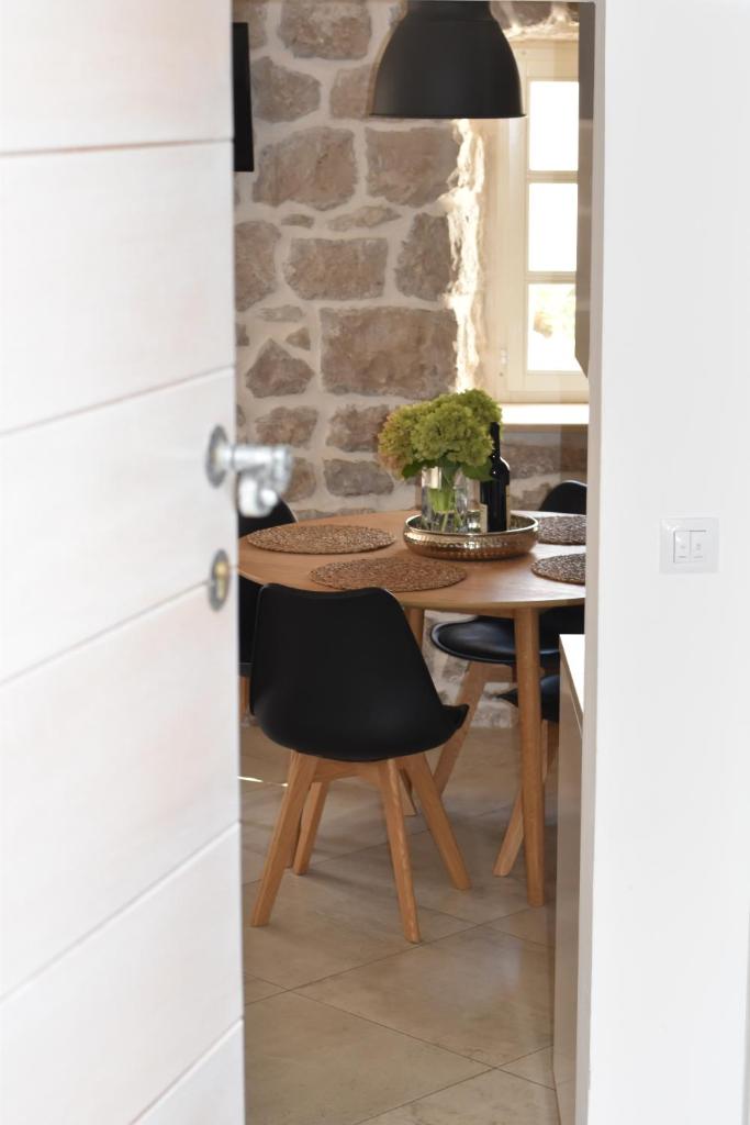 Charming Stone House in Cavtat Old Town photo 4
