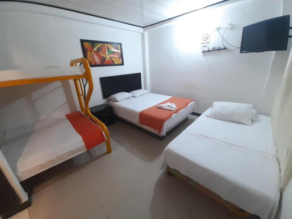 Hotel Arcoiris Girardot photo 1