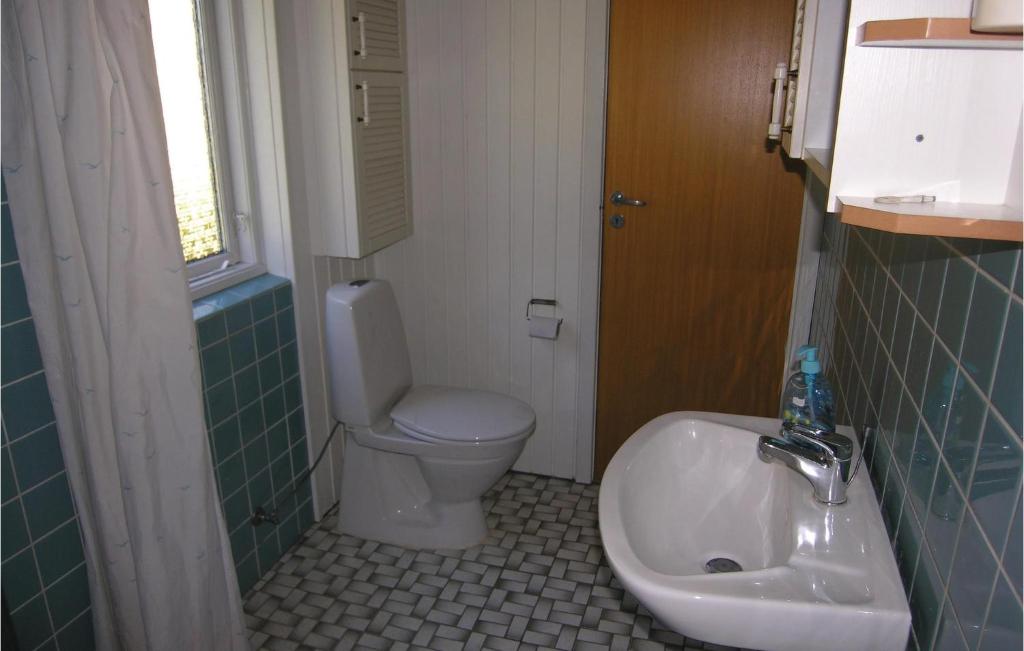 Nice Home In Rudkbing With 3 Bedrooms And Wifi photo 2