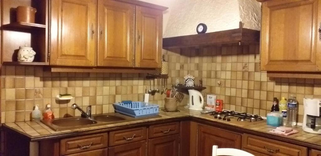 Maison pour nombreuses personnes photo 3