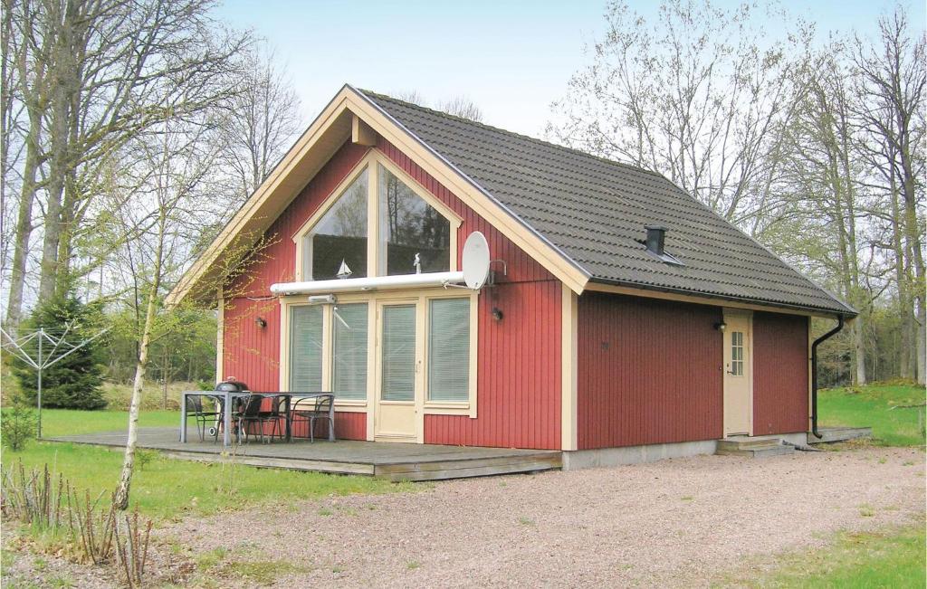 Stunning Home In Bolms With 2 Bedrooms And Internet