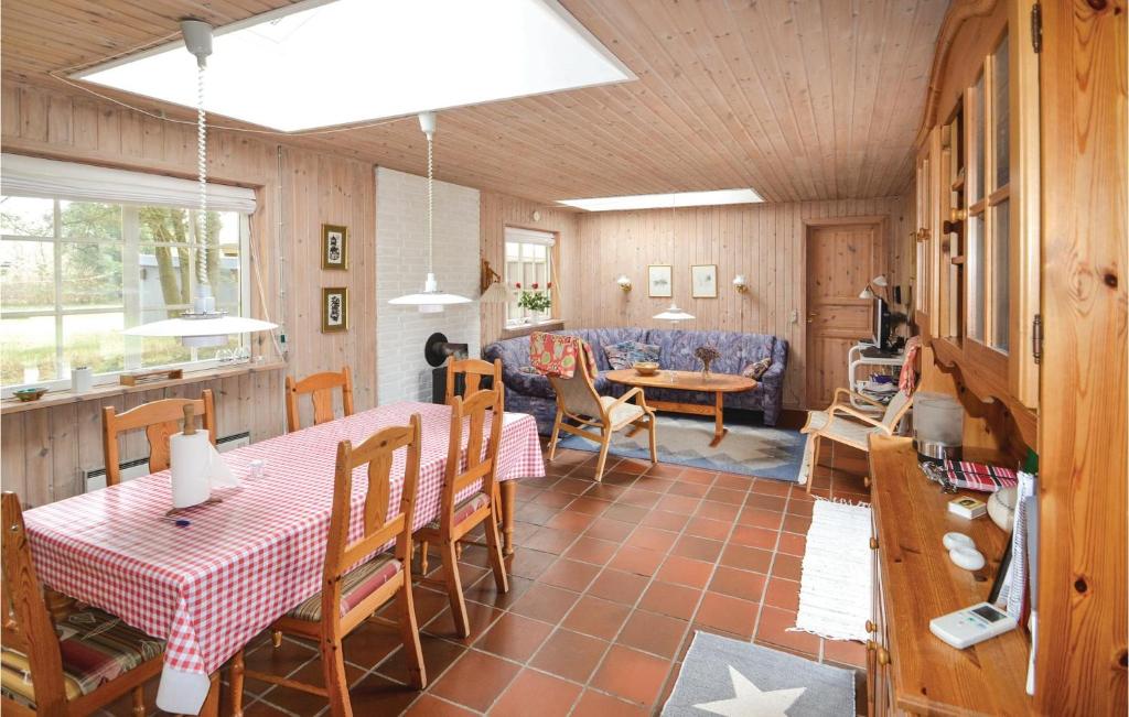 Amazing Home In rsted With 3 Bedrooms, Sauna And Wifi photo 3