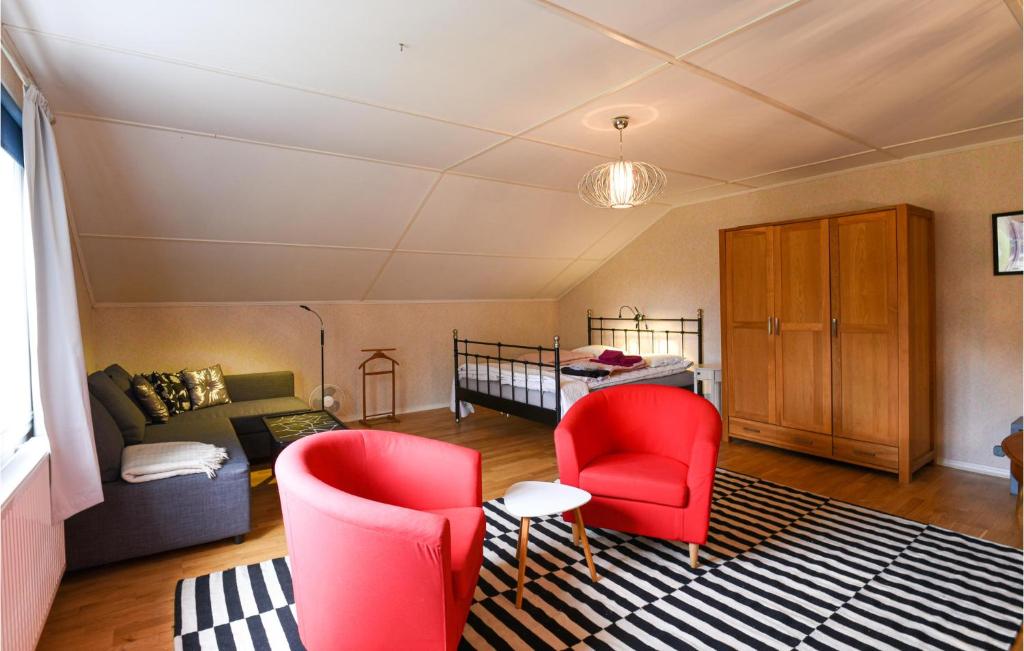 Awesome apartment in Grythyttan with 1 Bedrooms, Sauna and WiFi photo 4