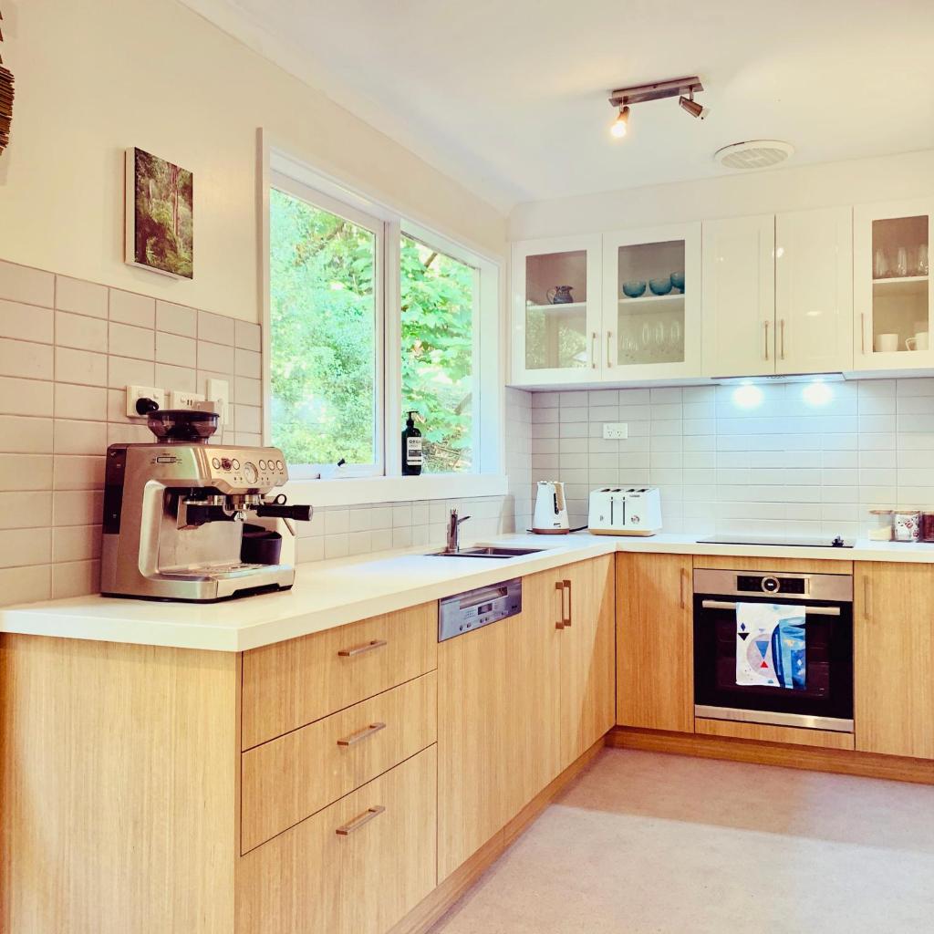 Steep Creek Retreat photo 2