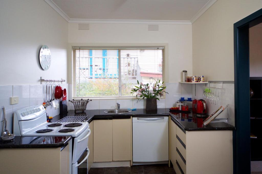 Healesville Apartments photo 4