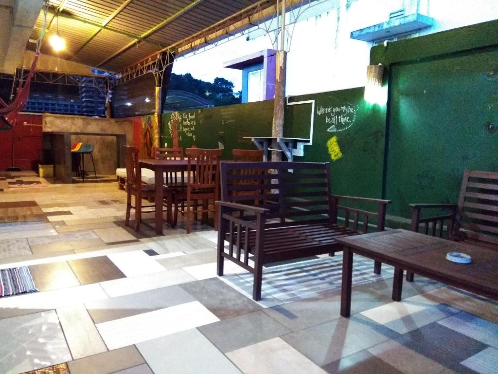 Sandakan Backpackers Hostel photo 1