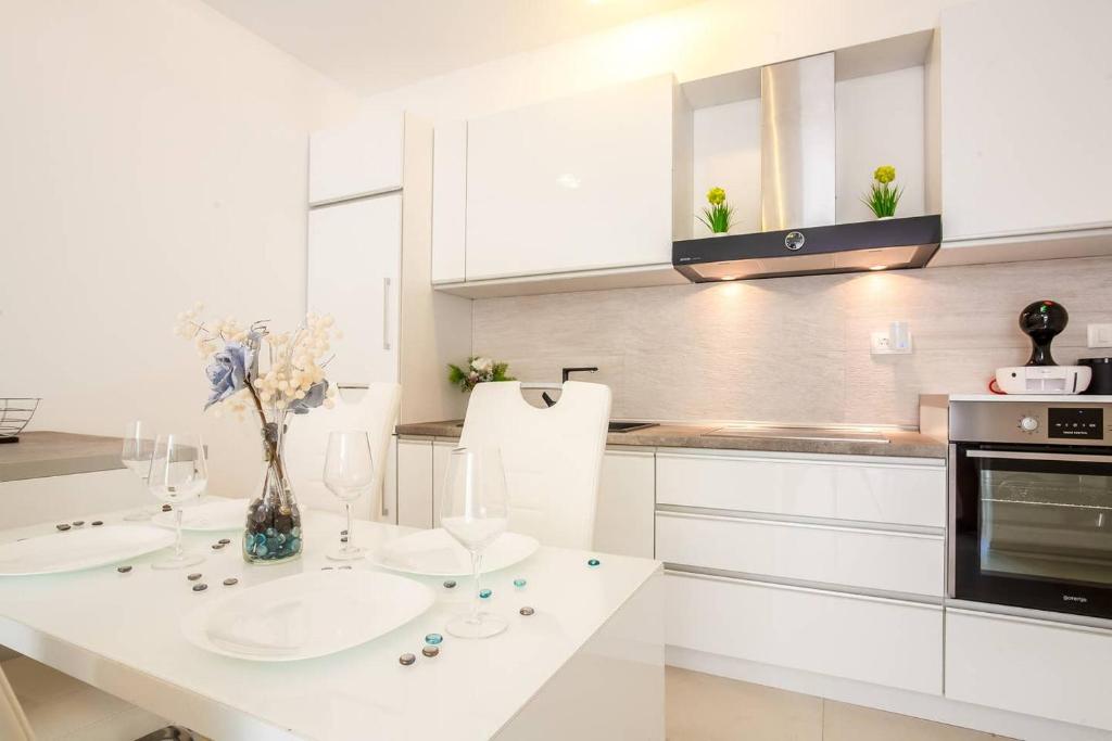 Lux Apartment Teodora Rafailovici photo 2