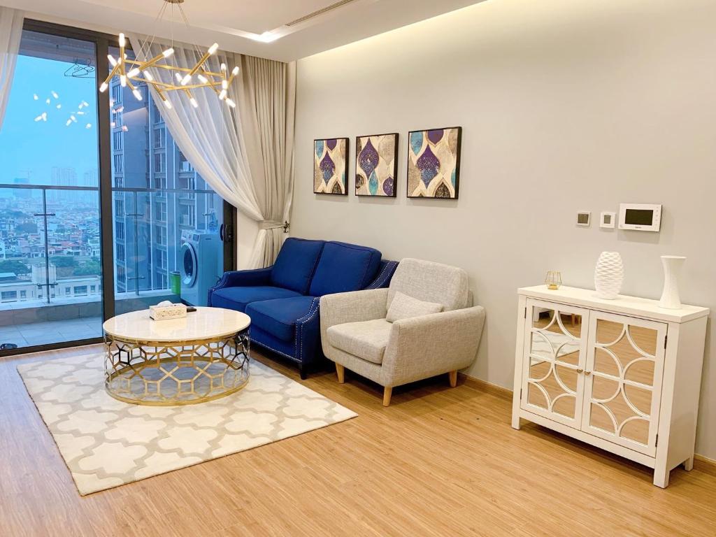 Vinhomes Metropolis *LakeView*/2BR/LuxuryService/Hanoi