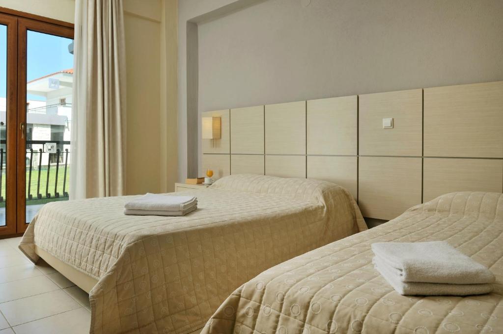 Aristotelis Hotel photo 2