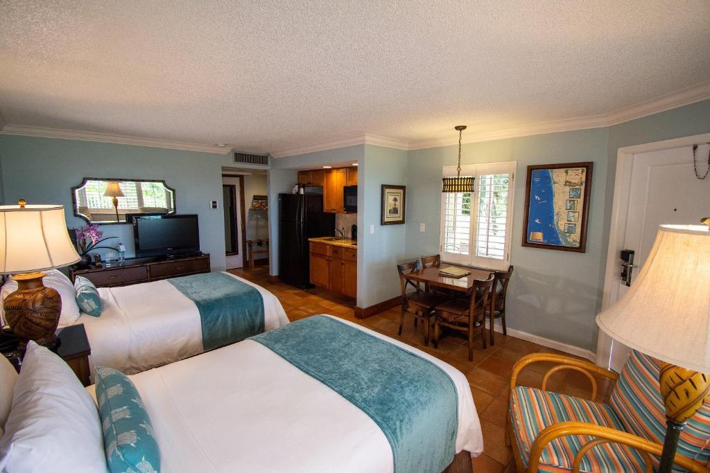 Vanderbilt Beach Resort photo 2