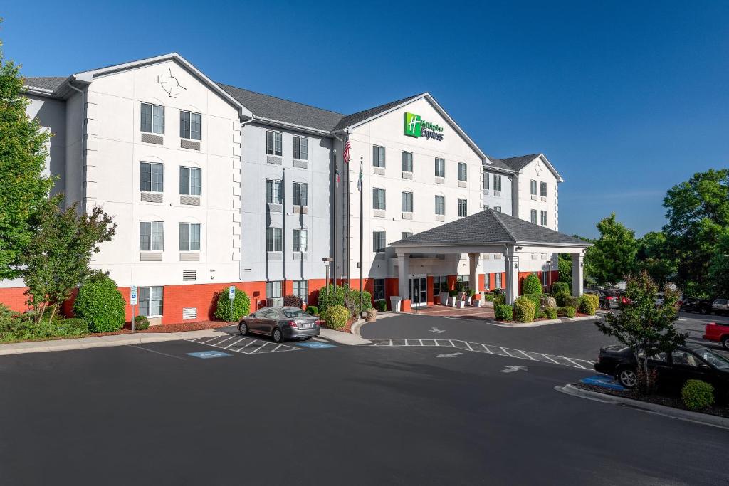 Holiday Inn Express Gastonia, an IHG Hotel image