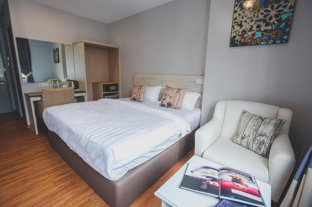 V3 Hotel & Residence Seri Alam photo 2