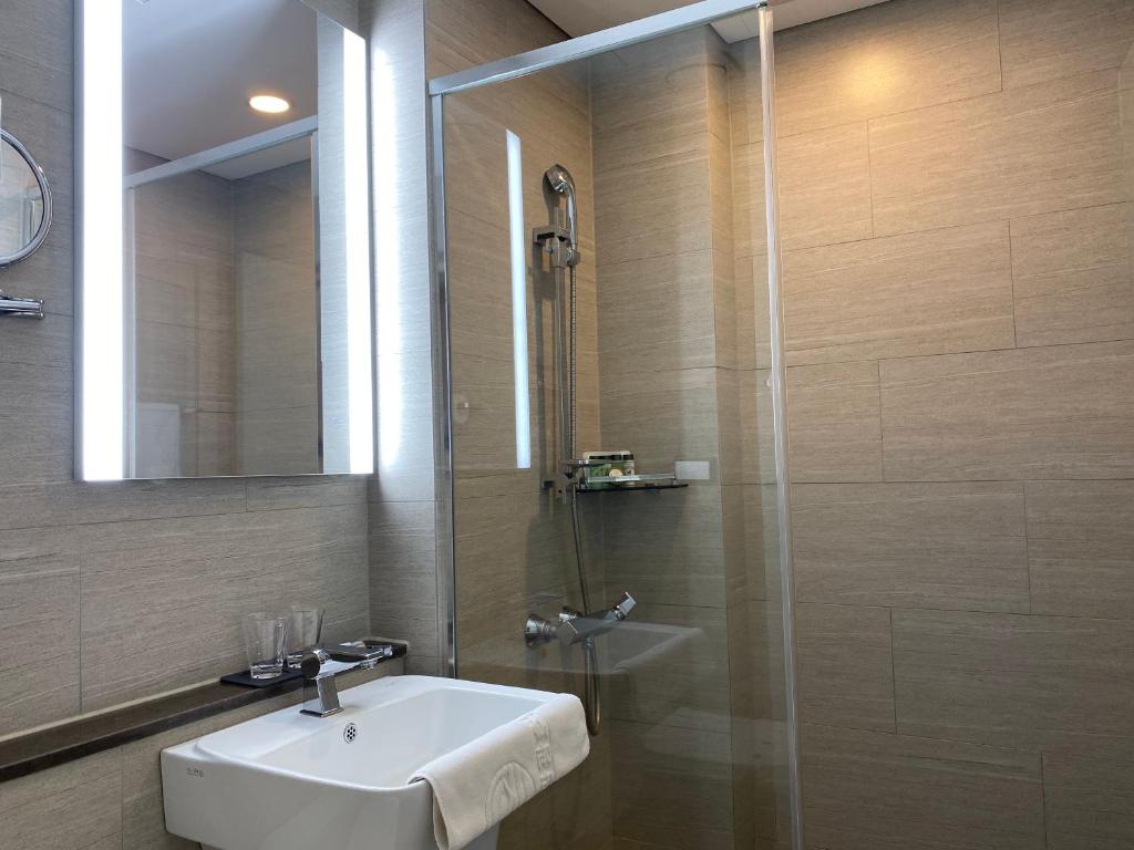 New Donghae Tourist Hotel photo 3