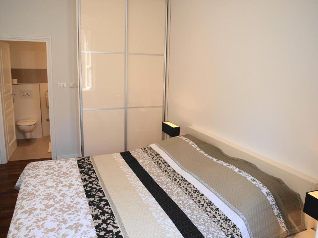 Апартаменты (Апартаменты с 2 спальнями - Gunduliceva poljana 7 (Старый город)), Miro Studio Apartments
