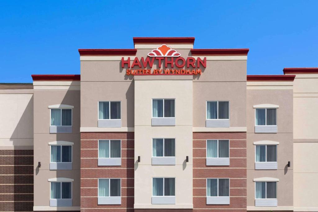 Hawthorn Extended Stay by Wyndham Loveland image