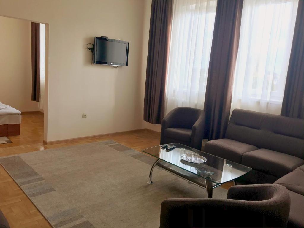 Hotel Sofiivka photo 3