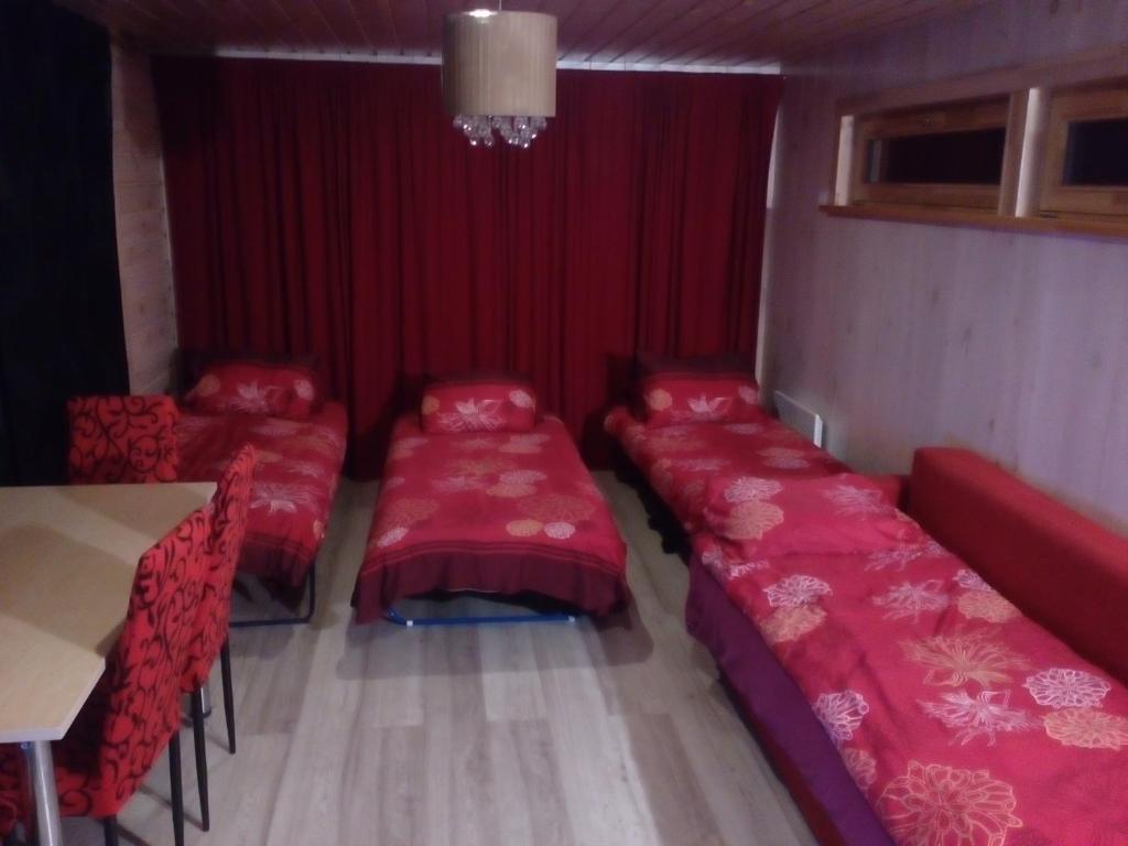 Parila Holiday House with Sauna photo 3