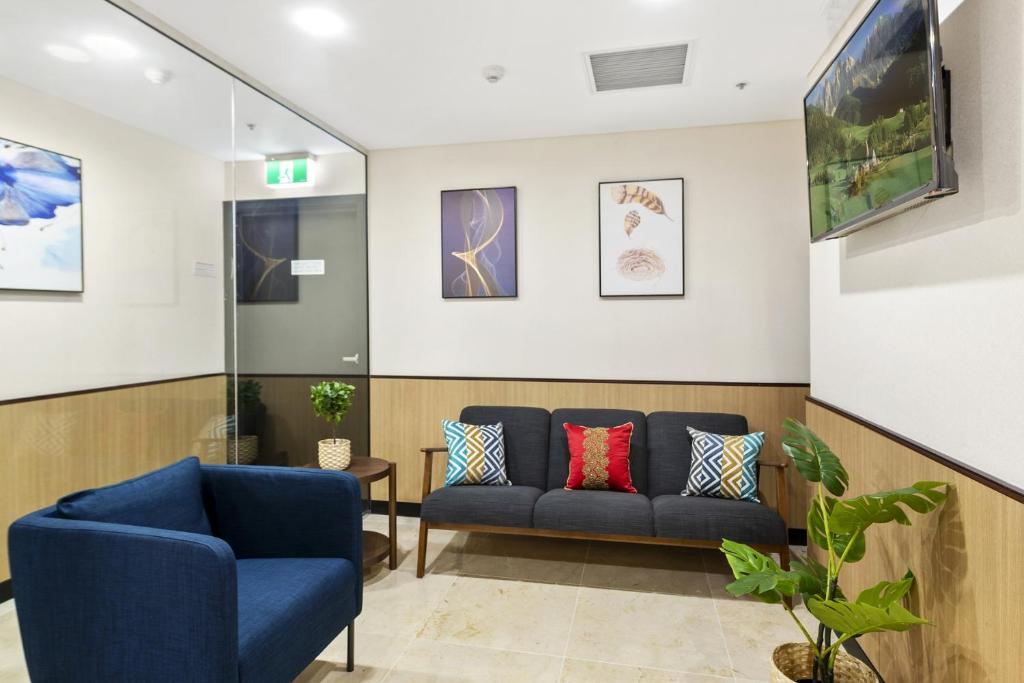 YEHS Hotel Sydney QVB photo 3