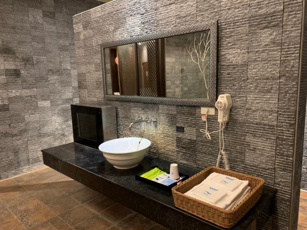 Her Home Spa Motel Douliu photo 1