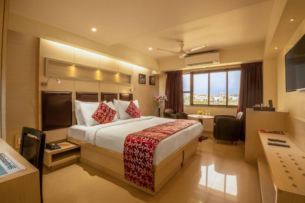 Двухместный (Day use Room(Same day use12pm to 7pm)), Hotel Oriental Aster