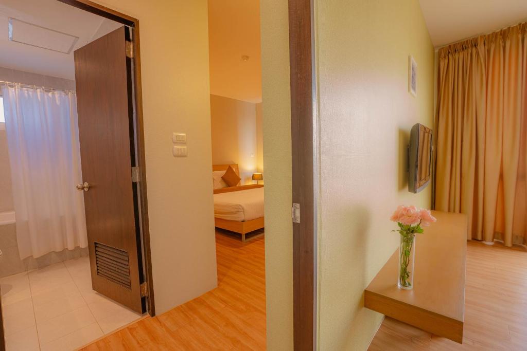 Peace Land Khaosan Room Type - One-Bedroom Suite