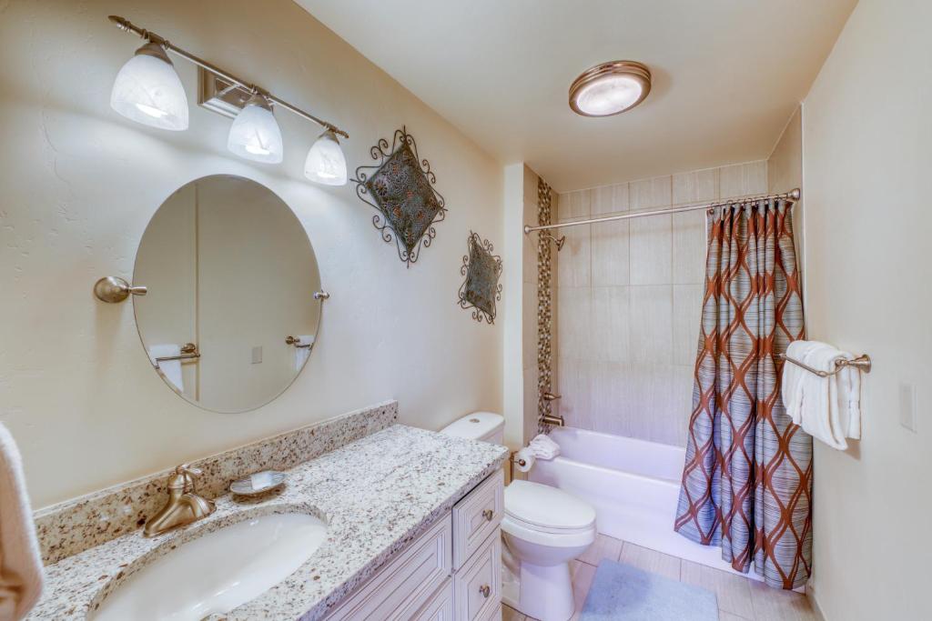 Frisco Apartments photo 3