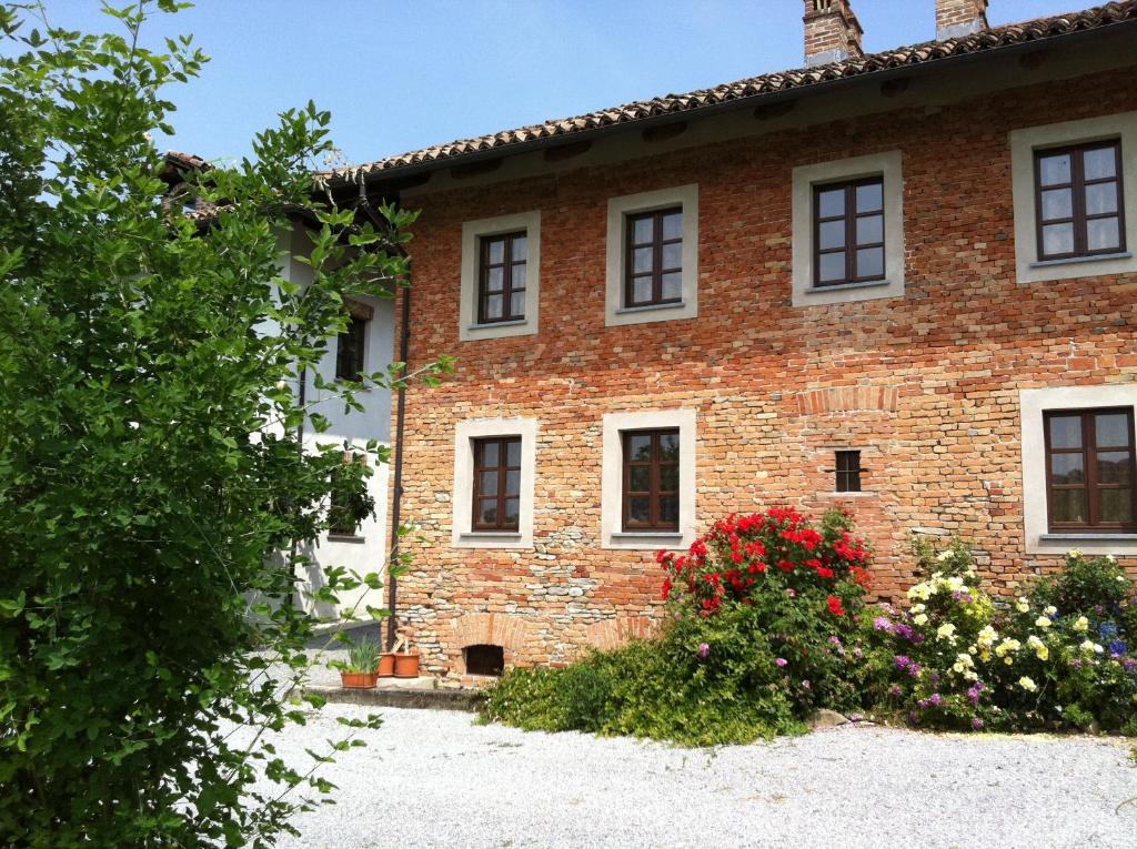 B&B Cascina Gaione Via Gallina,18b 12052 Neive cn photo 3