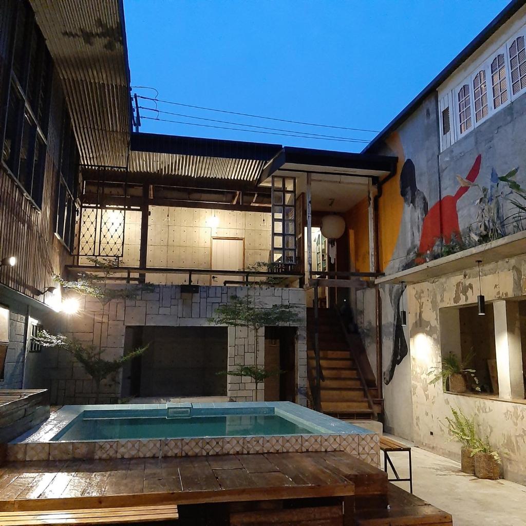 The Flying Fish Hostel Cebu photo 4