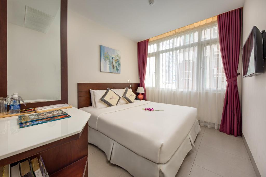 Двухместный (Улучшенный двухместный номер с 1 кроватью), Sen Boutique Hotel