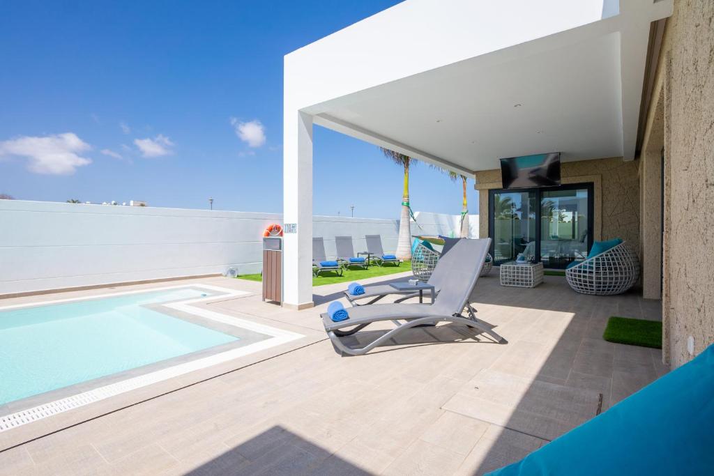 Sea Breeze Villas photo 4