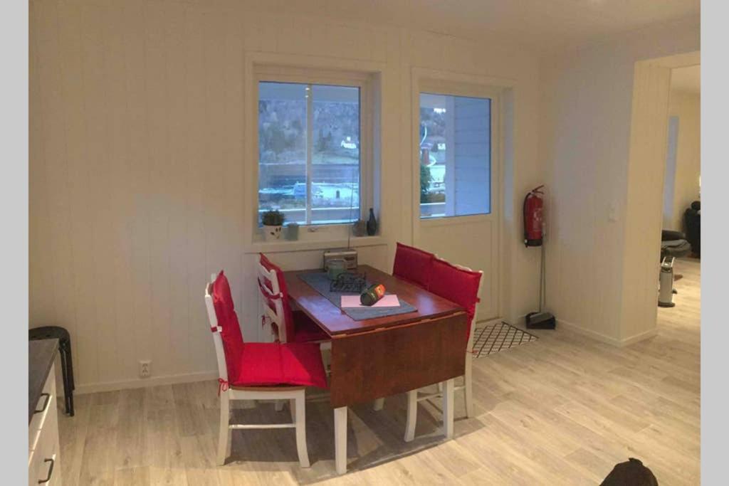 Balestrand Fjordapartments Holmen 19A photo 3